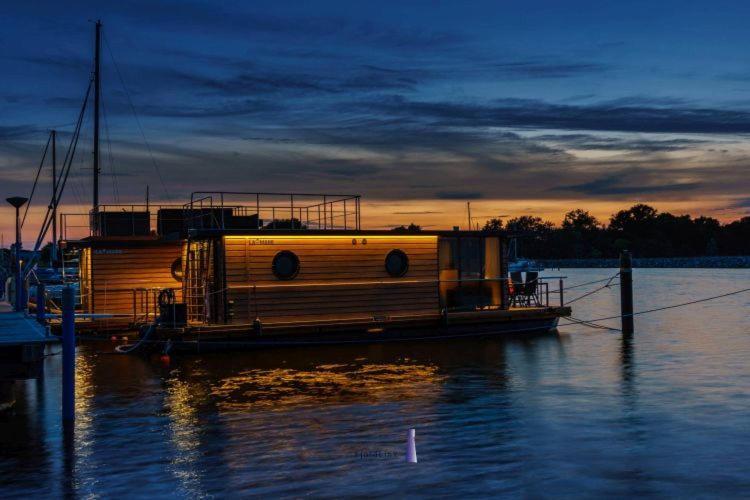 Hausboot Fjord Polaris Mit Biosauna In Barth Exteriör bild